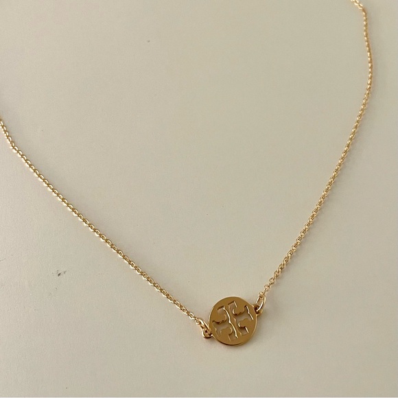 NWOT Tory Burch Delicate Gold Necklace - Picture 3 of 4